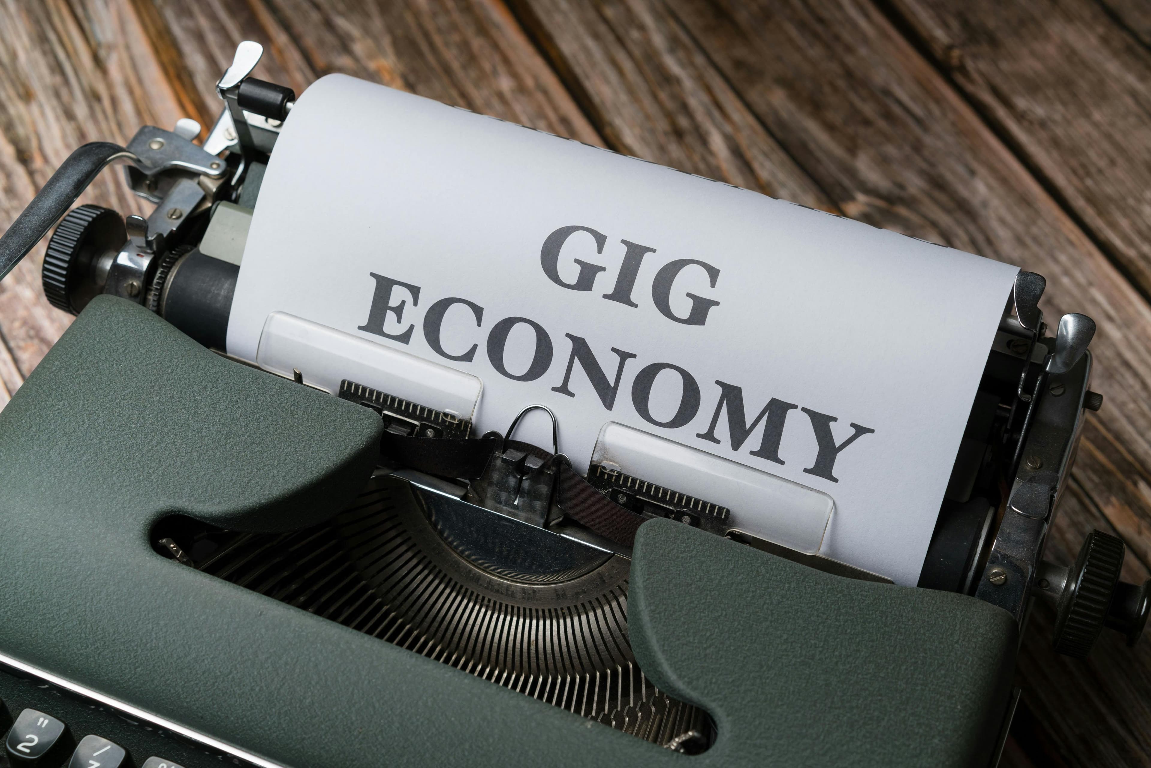 Advanced side hustle strategies and tactics for 2025